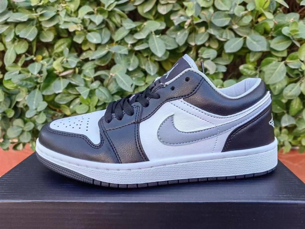 Jordan 1 Low Shadow (7.5/40/25)